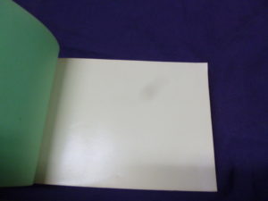 179-B　ハクリ紙つめ　3.7ｍｍ・3.2ｍｍ・2.7ｍｍ釻（かん）防虫香　軸ひも　 軸棒　半月　軸先　露糸　潤のり　布地　一文字233下張り茶うけ美濃和紙　七福厚口　七福　聚楽　　横綱　大関　金屛風　襖張替え　　 美濃和紙障子紙　　わらび95×60ｍ　あかり95×60ｍ　障子張替え 表装用　手漉き　薄美濃　銀天狗64×97ｃｍ、　白雪64×97ｃｍ、　美須　白鶴64×97ｃｍ、宇田紙64×97ｃｍ　　大唐紙８０×151ｃｍ　掛軸 表装用　機械すき和紙　離宮（白くち）８０×60ｍ　松苑１００×60ｍ　美須１００×60ｍ　宇田１００×60ｍ　離宮（赤口）８０×60ｍ　離宮（古代色）８０×60ｍ　掛軸